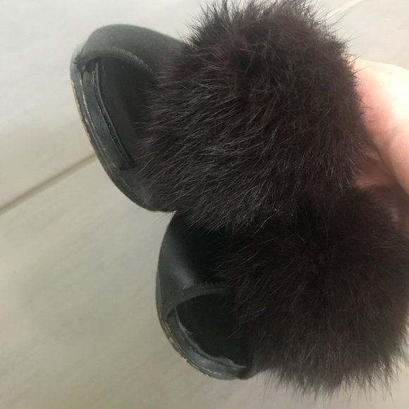Vintage 1950s Daniel Green Fur and Satin Mules - Picture 5 of 9